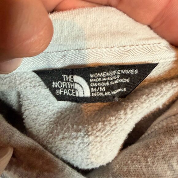 The North Face Hoodie Womens Medium Gray Pullover Half Dome Logo Kangaroo Pocket - Picture 4 of 6